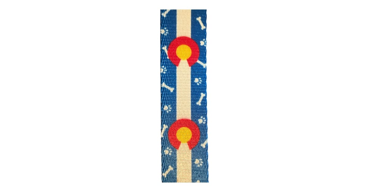 Colorado Paws & Bones in Blue Leash
