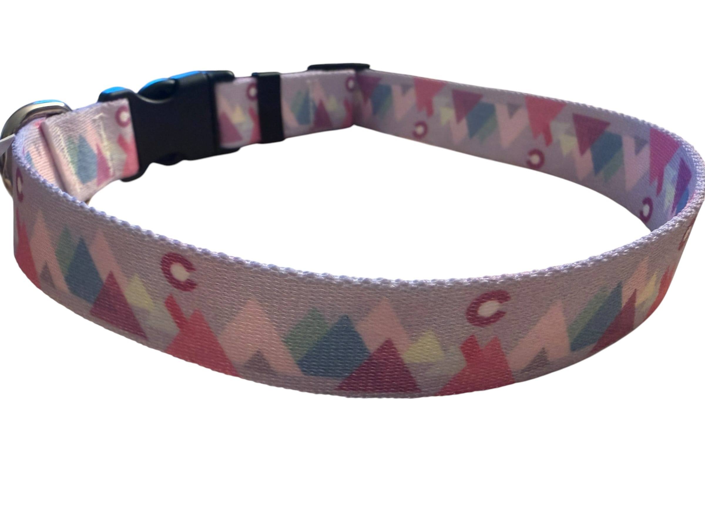 Modern Mountain Pink Collar