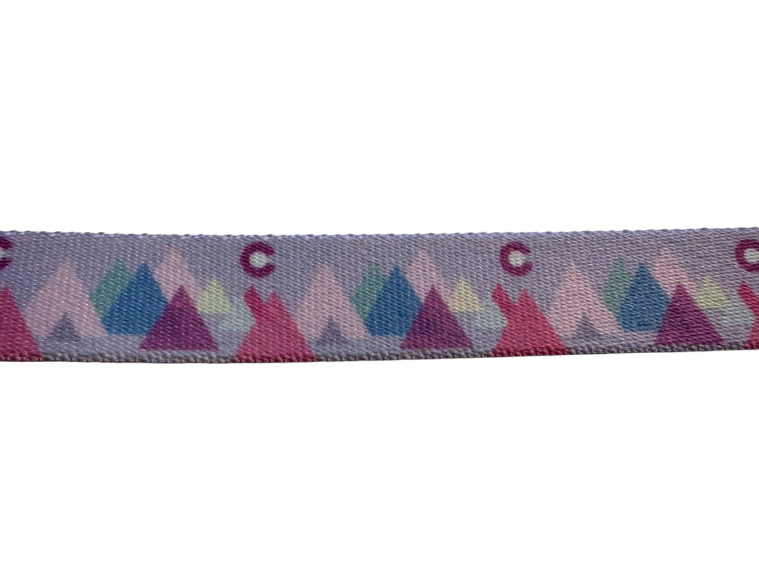 Modern Mountain Pink Collar